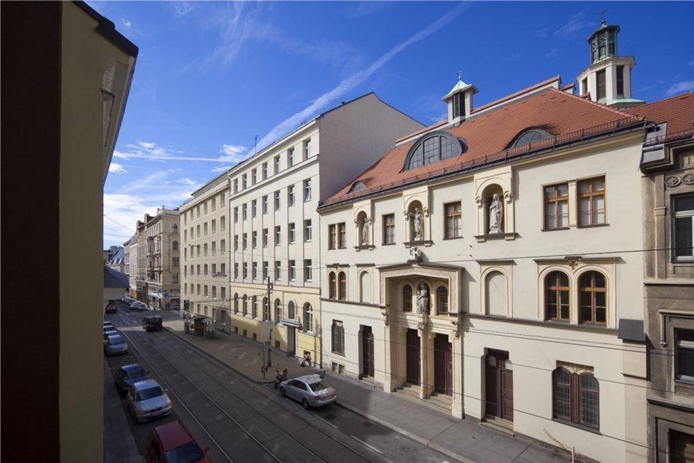 Hostel & Guesthouse Kaiser 23 Vienna Esterno foto