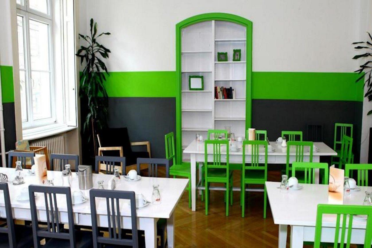 Hostel & Guesthouse Kaiser 23 Vienna Esterno foto